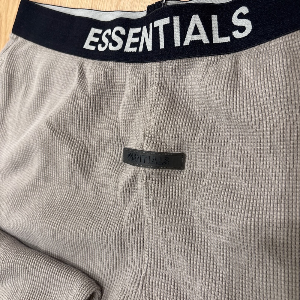 ESSENTIALS FEAR OF GOD THERMAL PANTS - Picture 2 of 3